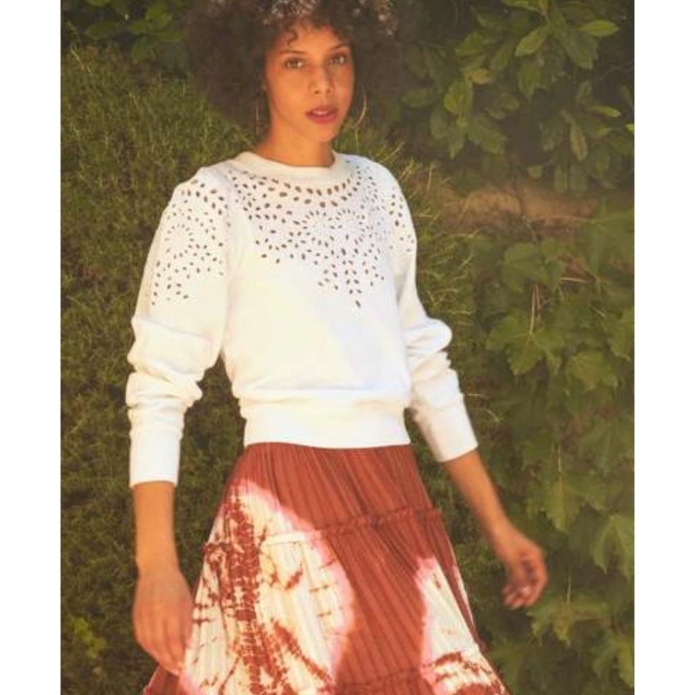 The Odells Jadyn White Sweater Size XL